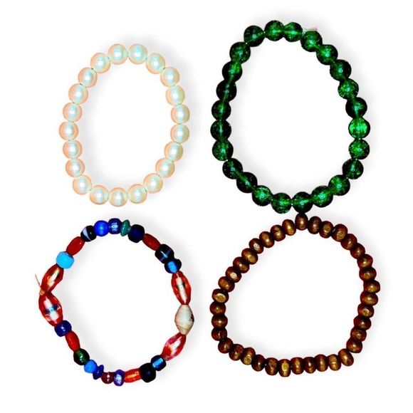 Lot of 4 Beaded Bracelets! - Picture 2 of 6